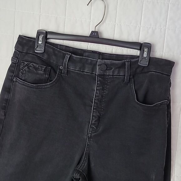 Buckle Black Skinny Jeans 33x32 - Picture 2 of 9